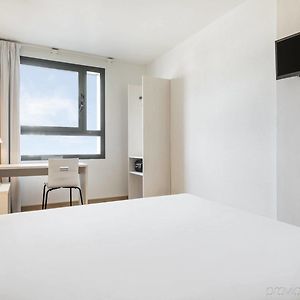 Habitación con 2 Camas Individuales